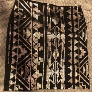 Black and gold mini skirt